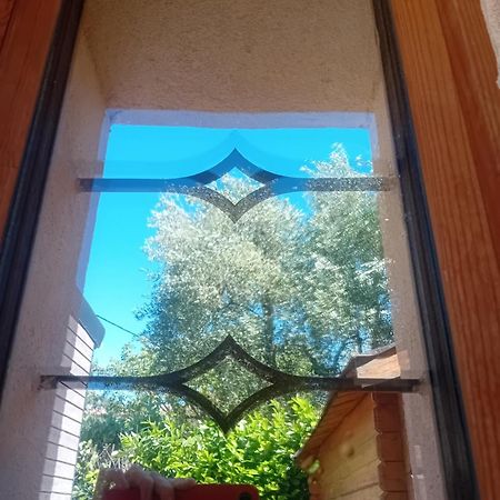 Maison Mitoyenne Avec Piscine Un Moment Chez Diane 그하쓰 외부 사진